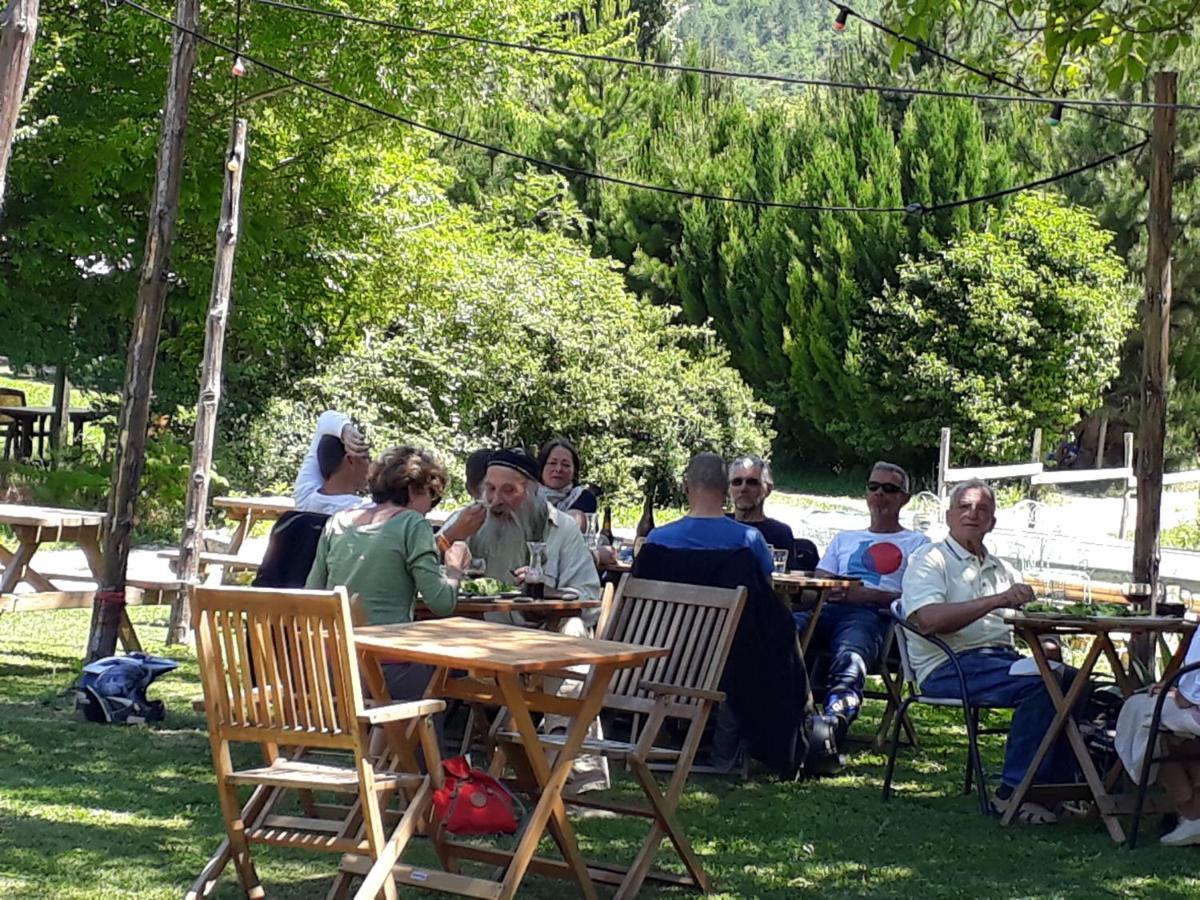 Le Moulin Bed & Breakfast Pradelle Luaran gambar