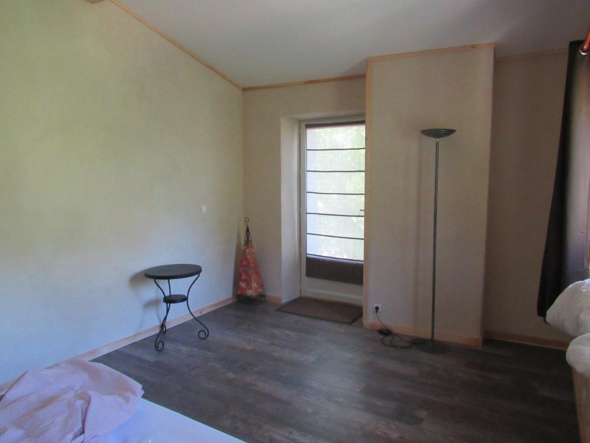 Le Moulin Bed & Breakfast Pradelle Luaran gambar