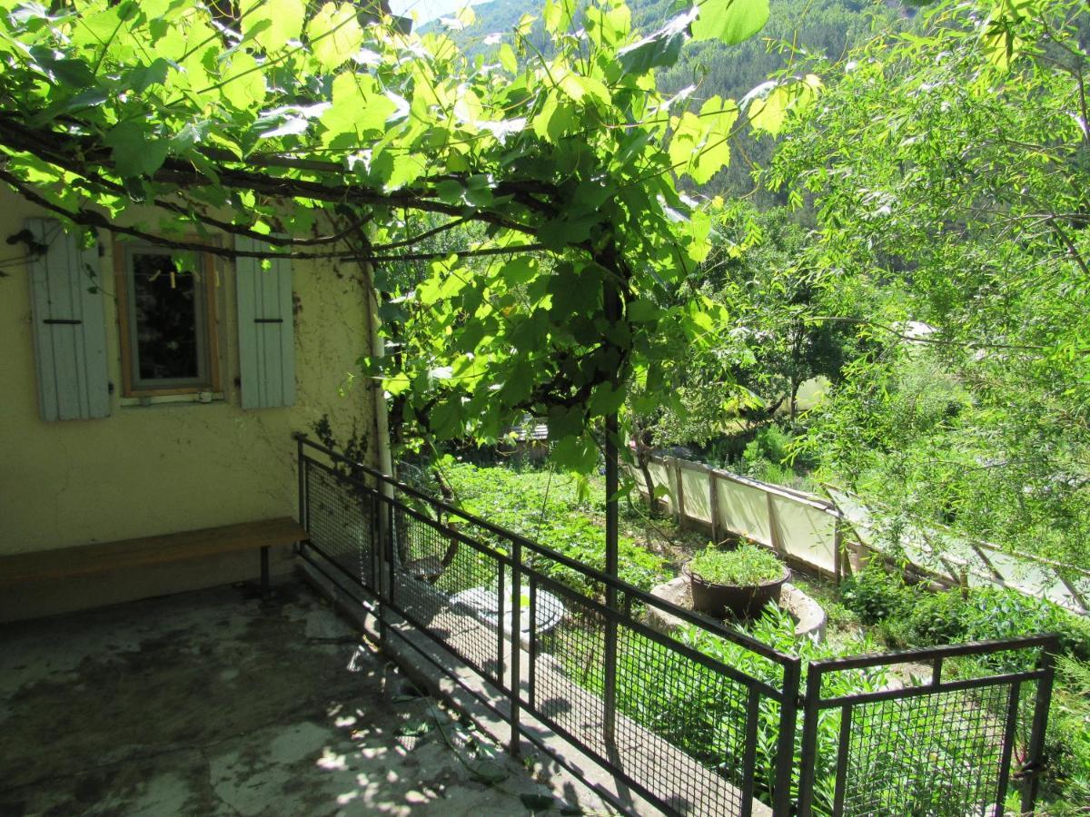 Le Moulin Bed & Breakfast Pradelle Luaran gambar