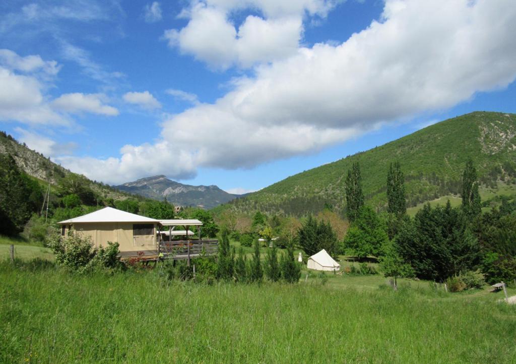 Le Moulin Bed & Breakfast Pradelle Luaran gambar
